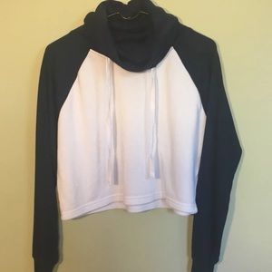 Forever 21 cropped hoodie